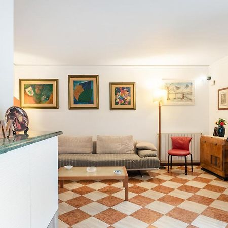 Via Etnea Cozy Apartment With Balcony Catane Extérieur photo